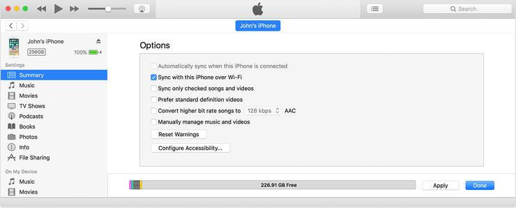 نسخ iPhone احتياطيًا إلى Mac باستخدام iTunes Sync