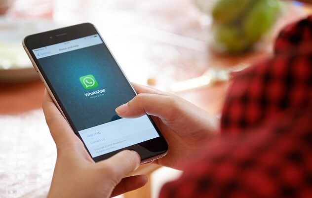 نسخ رسائل WhatsApp احتياطيًا عبر البريد الإلكتروني لاستعادة رسائل WhatsApp المحذوفة
